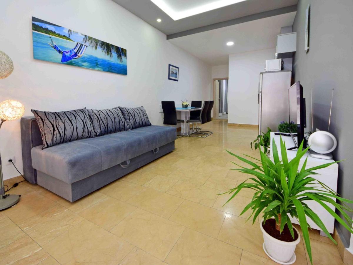 Niko 2 By Interhome Apartmán Duce